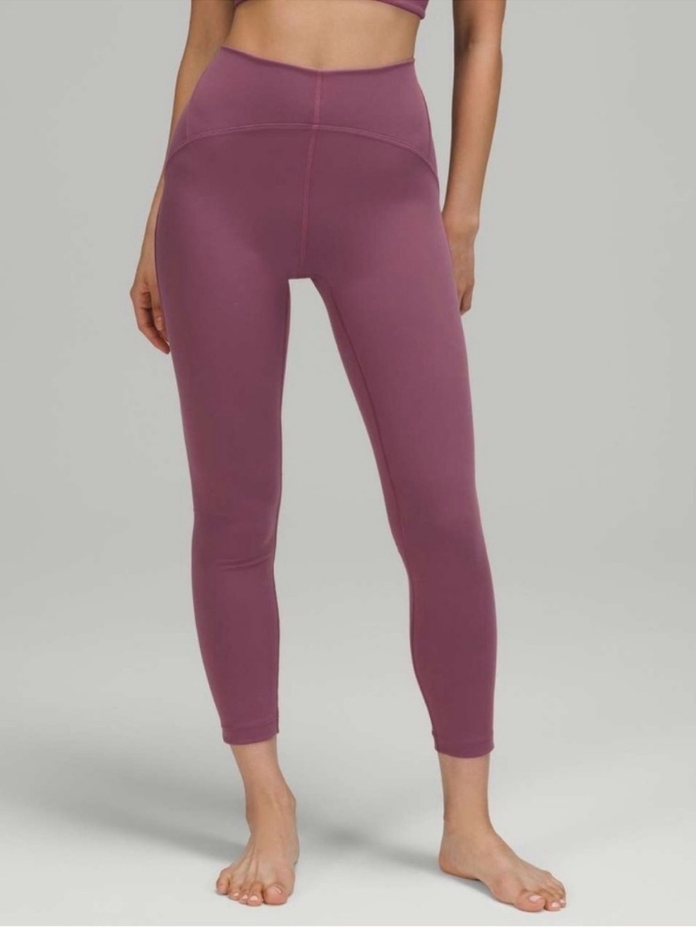 Lululemon Leggings
InStill HR Tight 25"
Color name: Smokey Red